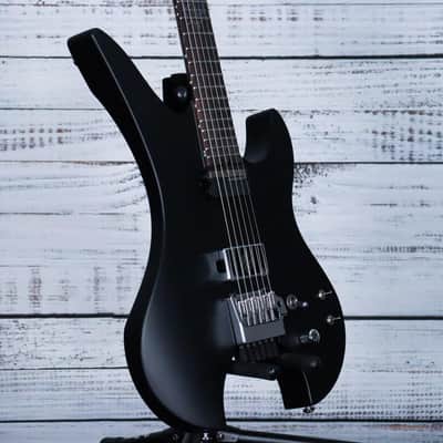 *DEMO* Schecter Synyster Gates Custom-6-S TR Headless | Satin Black image 5