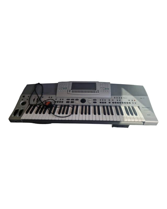 Technics SX-KN6500 - Musical Keyboards - Like New image 1