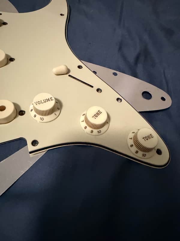 CrazyParts 64' Stratocaster Aged pickguard and plastics | Reverb
