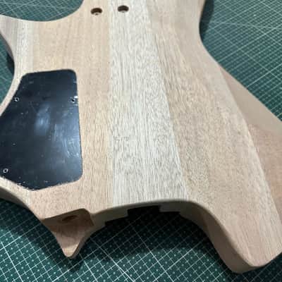 Unfinished Headless Mahogany Guitar Body, Flame Maple Veneer image 4