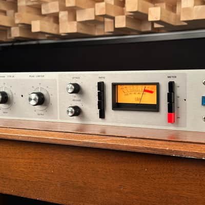 Vintage Urei 1176LN Rev H Limiting Amplifier. Universal Audio 1176 compressor. Just serviced image 3