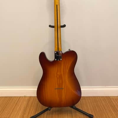 Fender Modern Player Telecaster Plus 2012 - 2018 - Honey Burst image 4