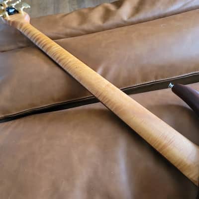 Rare U.S. Masters EP5J 5-String Bass – Natural Walnut Brown – USA Made – Active EQ – Figured Maple Neck – Gold Hardware image 20