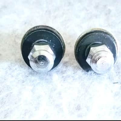 Yamaha NOUVEAU LUG POST PAIR image 4