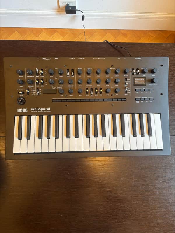 Korg Minilogue XD 2024 - Present - Inverted image 1