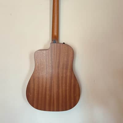 Taylor 150CE 2024 - natural image 4