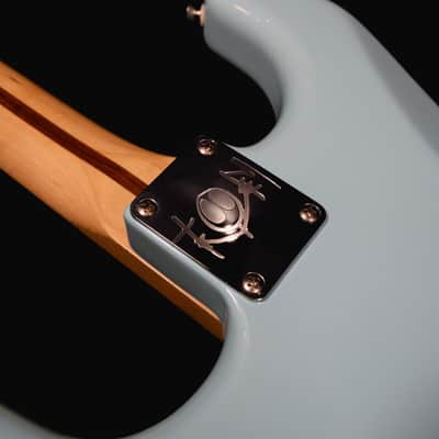 Fender Limited Edition Tom DeLonge Signature Stratocaster 2023 - Daphne Blue image 6