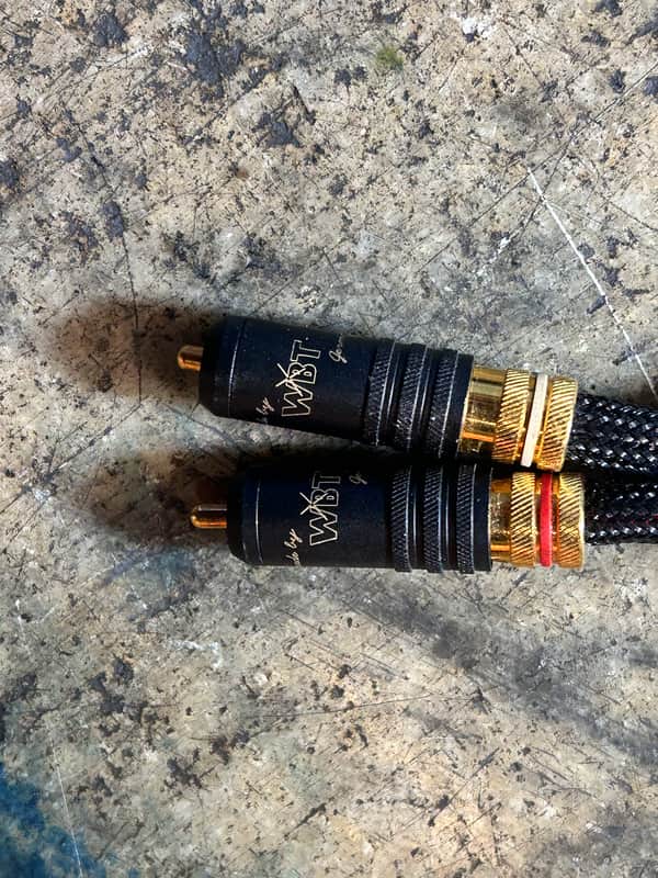 Kimber Kable Hero 2’ RCA interconnect cables - Black/Gold image 1