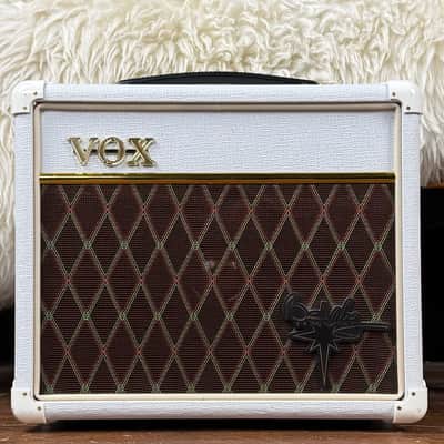 Vox VBM1 Brian May Special 10 Watt 1x6.5” Combo Amplifier! image 1