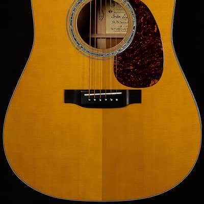 Martin Limited D-18GL Gordon Lightfoot - Hand Signed Natural image 6