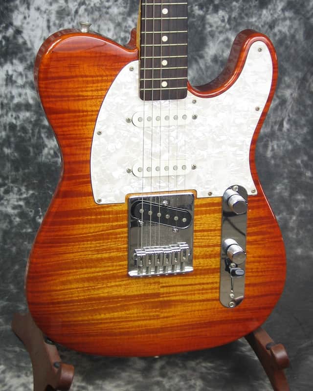 Fender Foto Flame Telecaster MIJ Foto Flame 1995 image 2