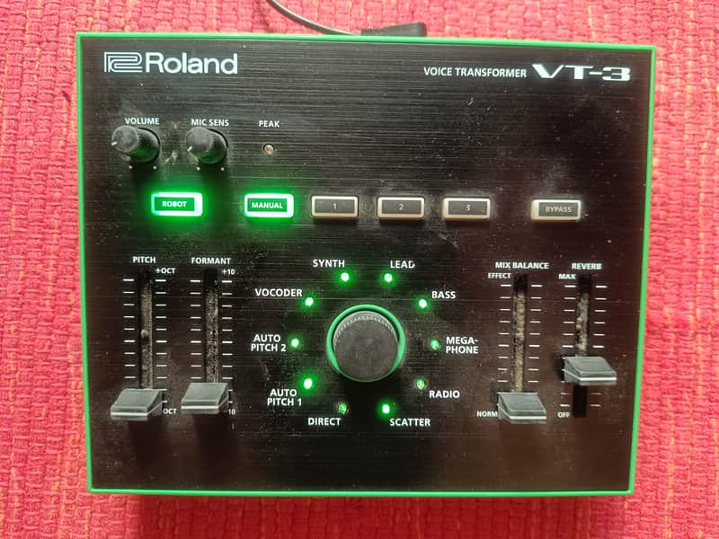Roland AIRA VT-3 Voice Transformer 2014 - 2018 - Black image 1