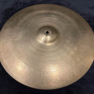 Vintage Avedis Zildjian Transition Stamp 17" Crash - 1140 grams 1946-53 image 1