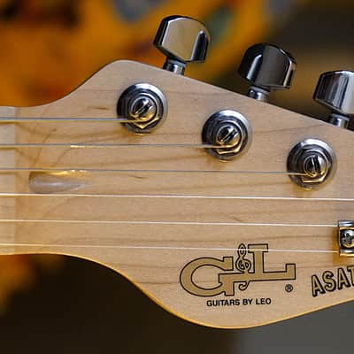 G&L ASAT American Fullerton Classic Standard White w/Maple Fretboard & Case CLF USA image 7