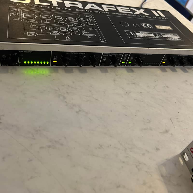 1990s Behringer Ultrafex II EX3100 2-Channel Multiband Sound E…