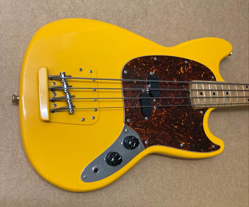 Mustang Bass Guitar - Yellow image 1