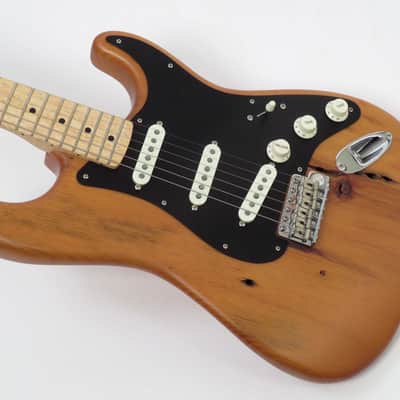 2017 Fender Limited Edition Exotic Collection Vintage ’59 Pine Stratocaster - 100 Year Old Pine Body - Original Case COA and Paperwork image 9