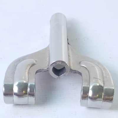 Rogers 50s Resonant Threaded Claw Nickel Bass/Marching Snare Drum Single Tension image 2