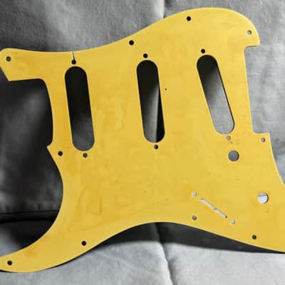 Fender Stratocaster Celluloid Nitrate Pickguard Vintage Relic Aged USA 63 - 65 1963 64 Mint Green Strat image 4
