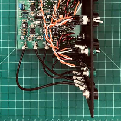 Synthesis Technology MOTM-300 Ultra VCO E 1999 - Black Panel image 2