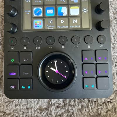 Loupedeck Creative Tool (CT) LDD-1903 Editing Console Mint w/Accessories and Box image 1