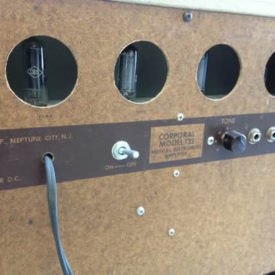 Vintage 1960's Danelectro Corporal 132 Amp image 4