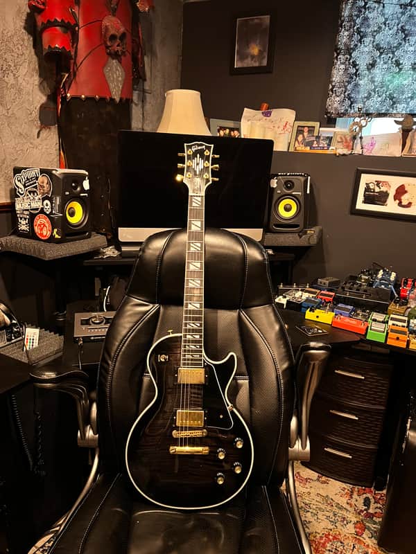 Gibson Les Paul Supreme 2023 - Present - Translucent Ebony Burst