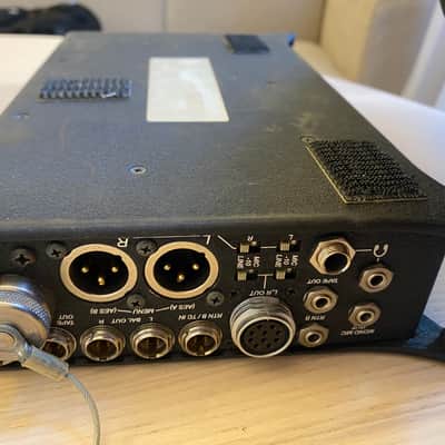 Sound Devices 552 5-Channel Portable Mixer w/ Integrated Stereo Recorder & Direct Output Cables image 2