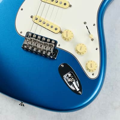 Fender American Vintage II 1973 Stratocaster Maple Fingerboard 2023 - Lake Placid Blue image 5