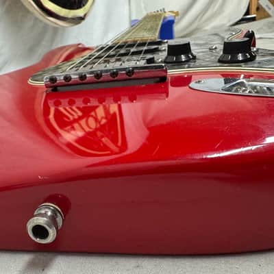 Fender Limited Edition '94 American Special Stratocaster Guitar with Case 1994 - Lipstick Red / Maple neck image 17