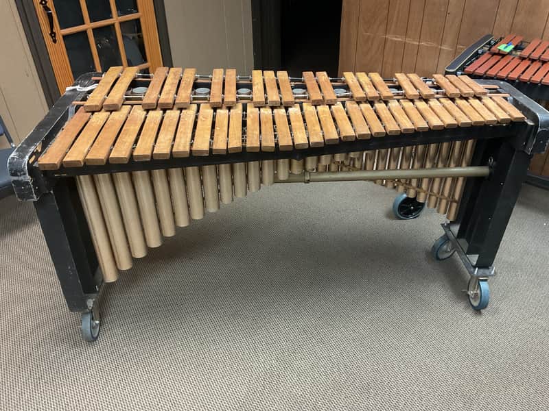 Deagan Imperial Bolero #490 Marimba image 1