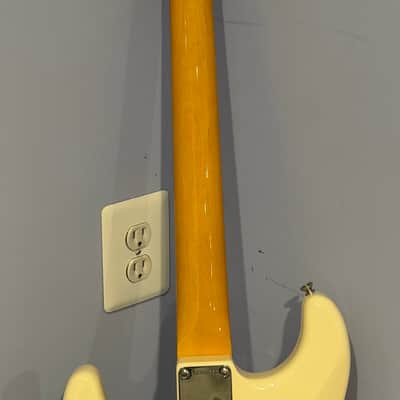Fender American Vintage II '61 Stratocaster 2023 Olympic White image 7