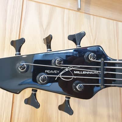 Peavey Millenium BXP 5  2010 Ish?  Black Quilt image 7