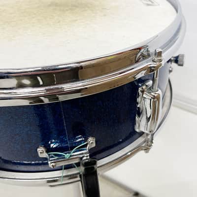 Vintage 1964 Slingerland Student Deluxe Model Snare Drum in Blue Sparkle image 3