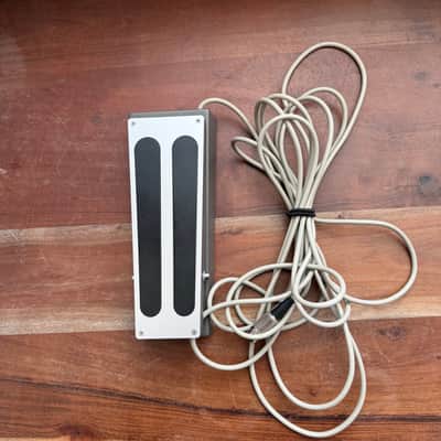Shin-Ei U-915 Rackmount Univibe w/ foot controller image 17