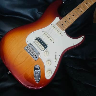 Fender American Professional Stratocaster HSS Shawbucker with Maple Fretboard 2017 - 2019 - Sienna Sunburst image 8