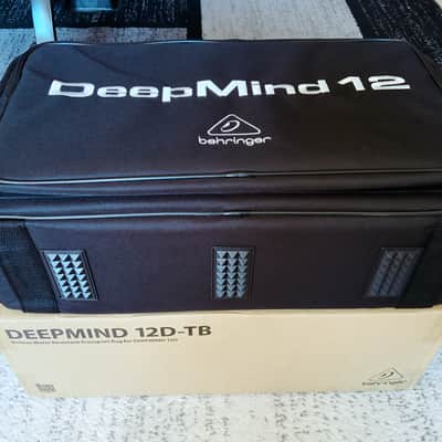 Behringer Deepmind 12-TB Deluxe Transport Bag image 12