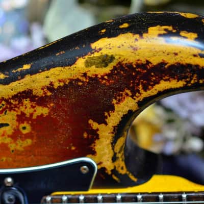 American Fender Stratocaster Heavy Relic Nitro Sunburst HSS CS Texas Specials image 3