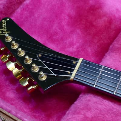 Gibson Explorer E2 CMT Cherry Sunburt 1983' image 8