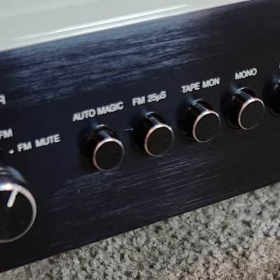 Realistic Realistic STA-85 is a vintage AM/FM stereo receiver 1978 - Walnut wood veneer image 9