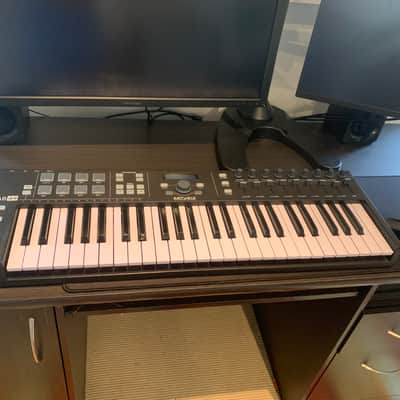 Arturia KeyLab Essential 49 MIDI Controller