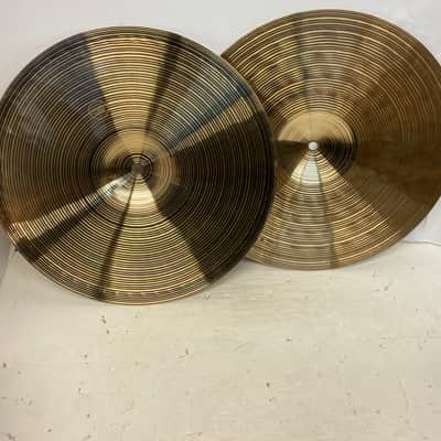Paiste 14" Signature Medium Hi Hats image 2