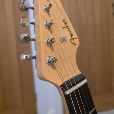Fender MIJ Traditional 60s Stratocaster 2023 - Aged Dakota Red image 9