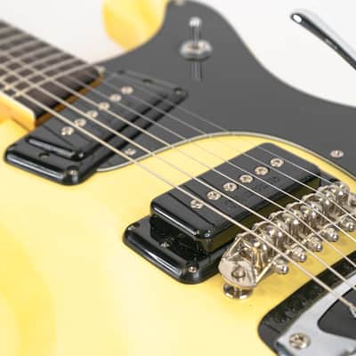 Mosrite The Ventures Reissue Electric Guitar - Japan - Pearl White image 12
