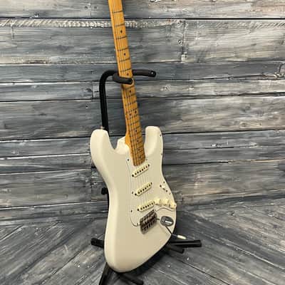 Used Fender 1979 Stratocaster with Duncan Antiquity Pickups and Fender Hard Shell Case image 8