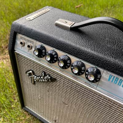 Vintage 1969 Fender Vibro Champ Drip Edge *SERVICED* image 4