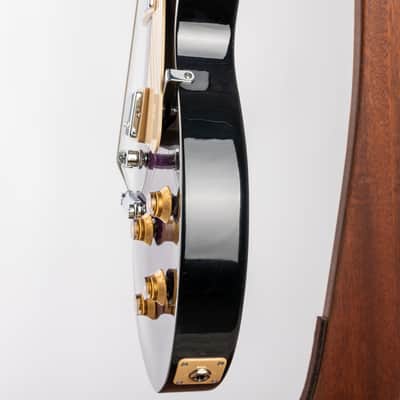 Gibson Les Paul Studio Figured, Dark Purple Burst | Demo image 6