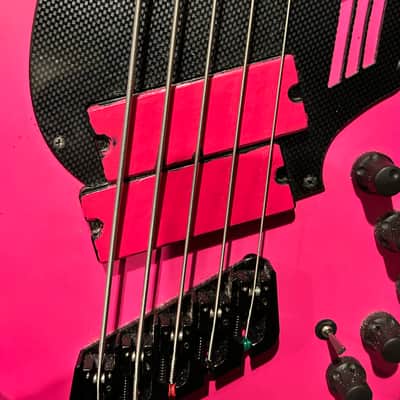 Dingwall NG-2 2015 - Pink image 10