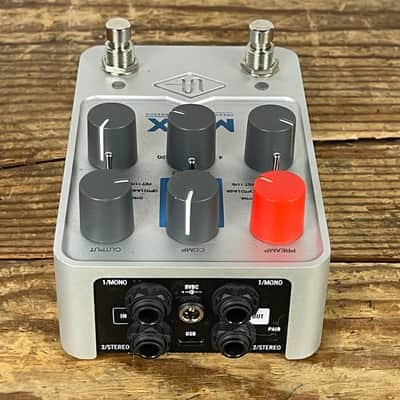 Universal Audio Max Preamp & Dual Compressor 2023 - Present - Silver image 4