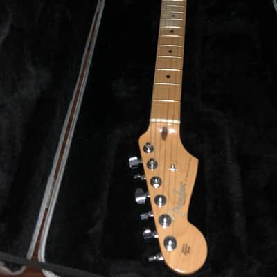 Fender Stratocaster 2011 Bueatifull Red Torino image 17